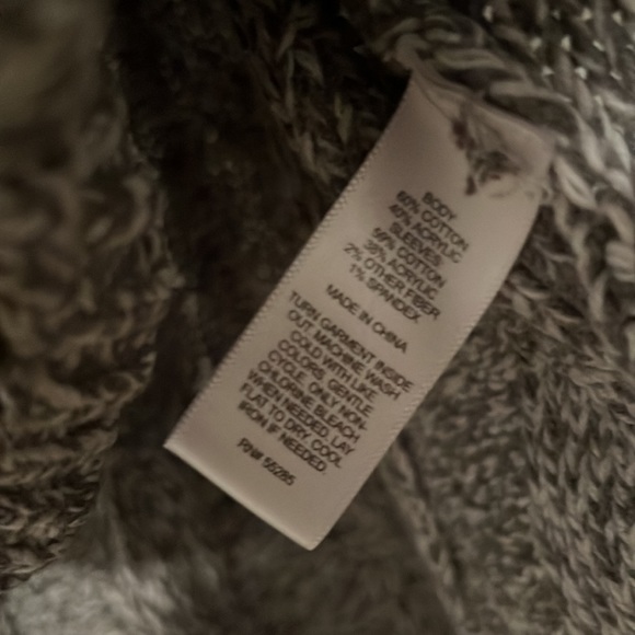 Express knit sweater - Picture 3 of 3